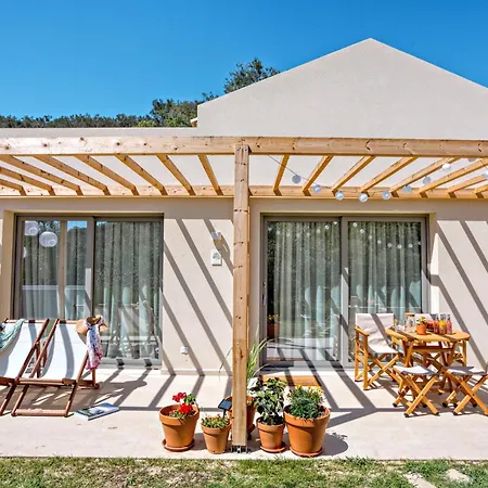 Kumquart Estate- Mandarin * Aspiotades