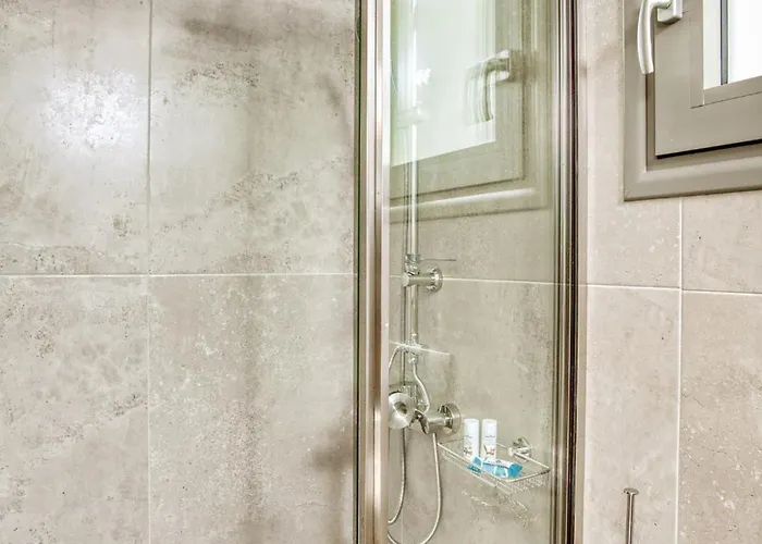 Lodge Kumquart Estate- Mandarin Aspiotades