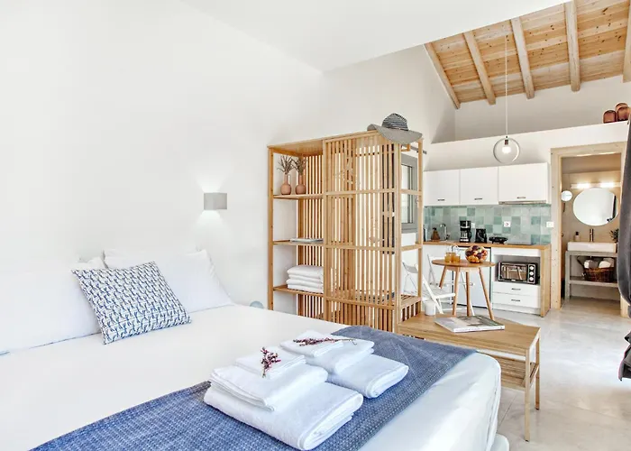 Kumquart Estate- Mandarin Aspiotades