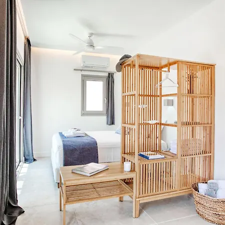 Kumquart Estate- Mandarin Lodge